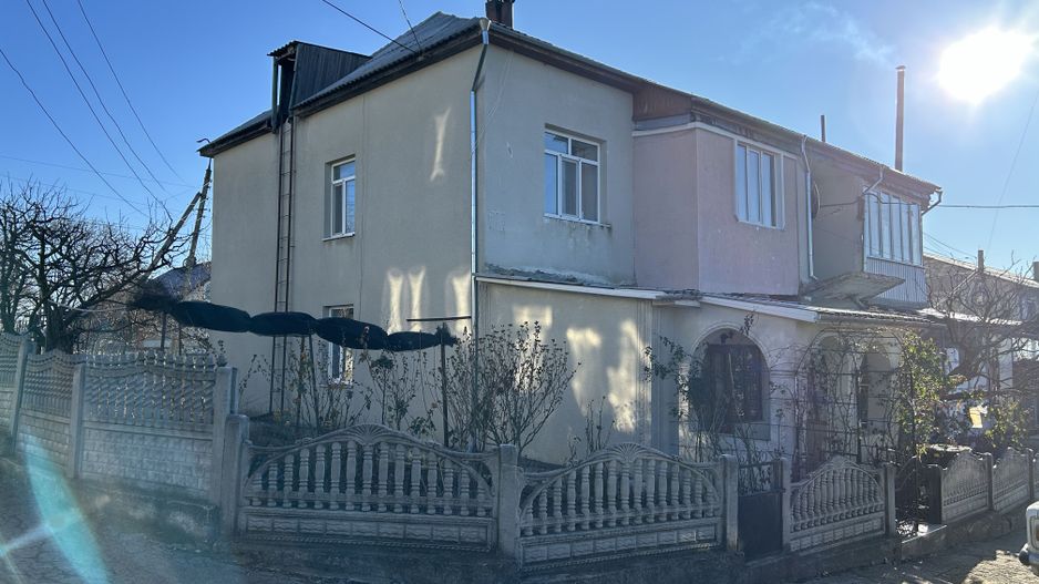 Apartament de Vânzare în Centrul s. Gălești, r-nul Strășeni - Poză 1