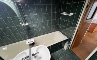 Apartament 2 camere Titan, mobilat, bloc reabilitat, zonă verde - Poză 3