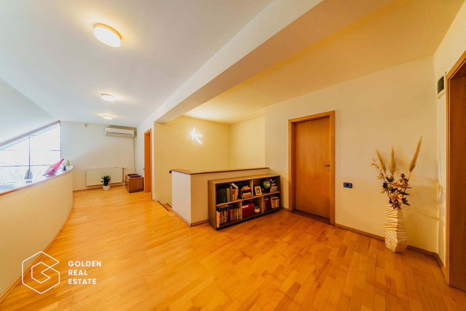 Vila 5 camere, gata de mutare, teren 700 mp, strada privata- Gradiste - Poză 21