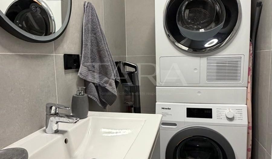 Apartament modern cu 3 camere și 2 băi, plus parcare, zona Vivo. - Poză 6