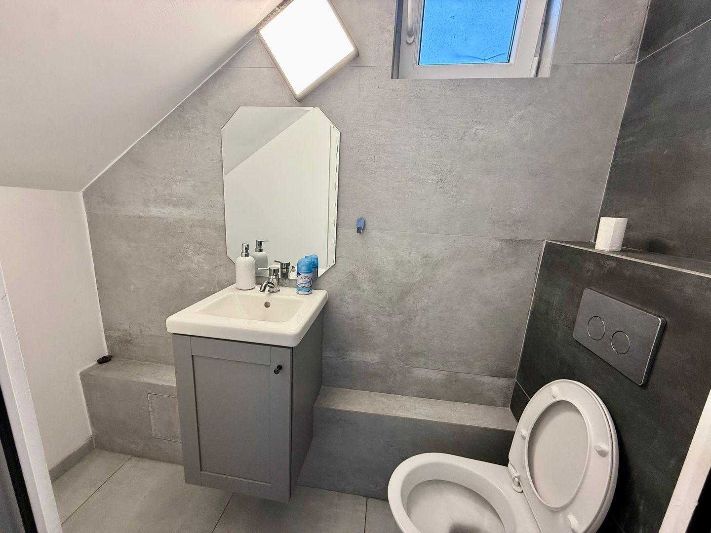 Birou de Inchiriat | 40mp | Parter + Etaj | Zona Brancoveanu | - Poză 5