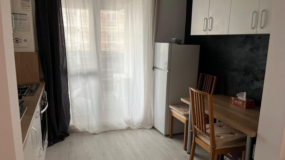 Apartament 2 camere tip studio, lux, parcare inclusă, centrală proprie, etaj 1 - Poză 6