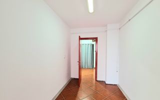 Spatiu comercial de închiriat  Brasov - 70 mp # spatii-comerciale-brasov.ro - Poză 5