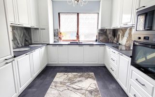 Vila cu piscina spre inchiriere in cartierul Gruia! - Poză 4