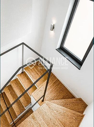 PALAZU MARE(COD 05) - Curte proprie. Vedere panoramică spre lac. - Poză 19