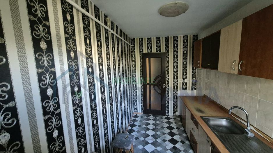 De vanzare apartament decomandat 2 camera Sos Nicolina - capat CUG - Poză 6