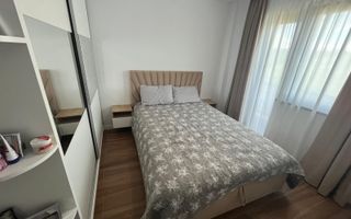 2 CAMERE DECOMANDAT--MOBILAT+UTILAT--VEDERE LA LAC--REDIU - Poză 3