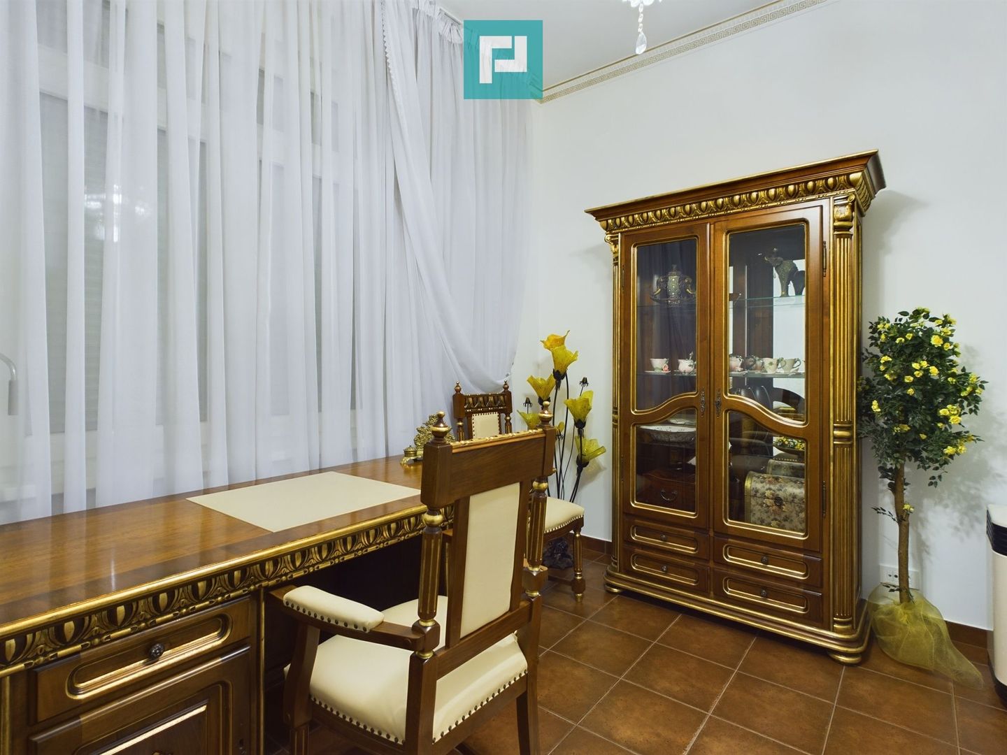 Vilă luxoasă în Serbia - Poză 10