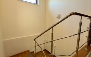 CASA INDIVIDUALA - TEREN 800 MP - TOATE UTILITATILE - LANGA SOLEIA - Poză 9