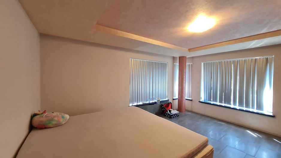 Lux la 5 minute de Iulius Twon - Poză 6