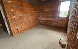 Casă individuală de vânzare – 263 mp utili – teren 500 mp – garaj dublu – Cartie - Poză 16