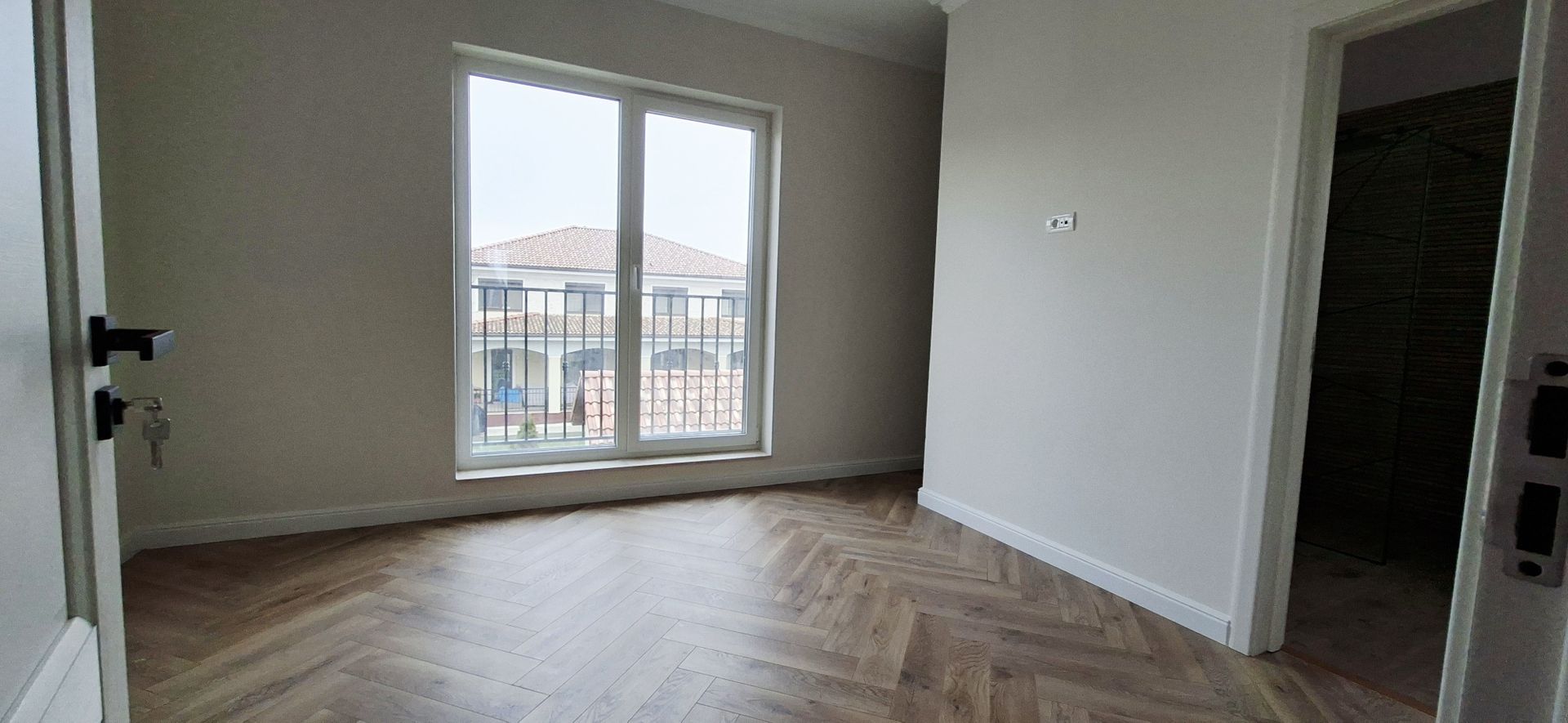 Duplex cu 4 camere - Parcul central Dumbravita - Poză 13