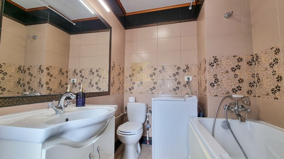 Apartament 3 camere – mobilat complet, vedere superbă,  Centrul Istori - Poză 15