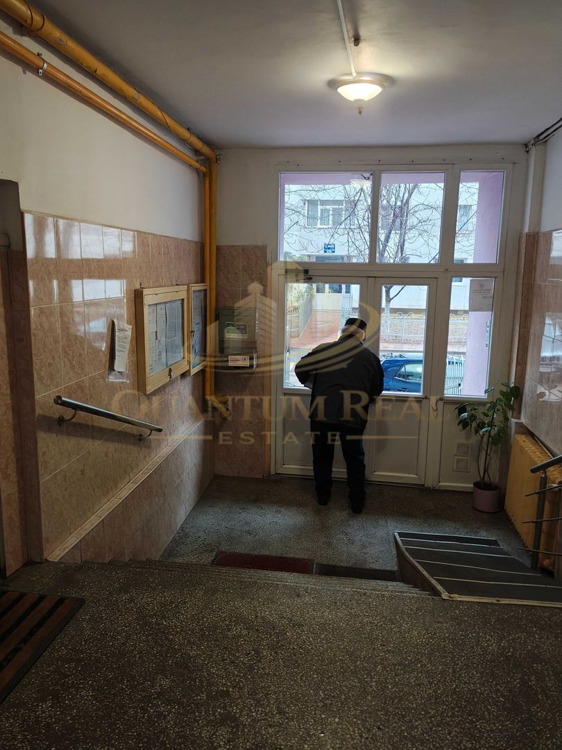 Vând apartament 2 camere  Renovat -Titan - Poză 8