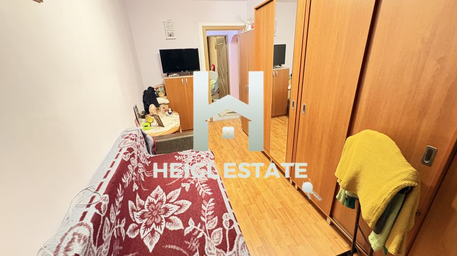 Apartament cu 3 camere in zona Dambovita - Poză 4