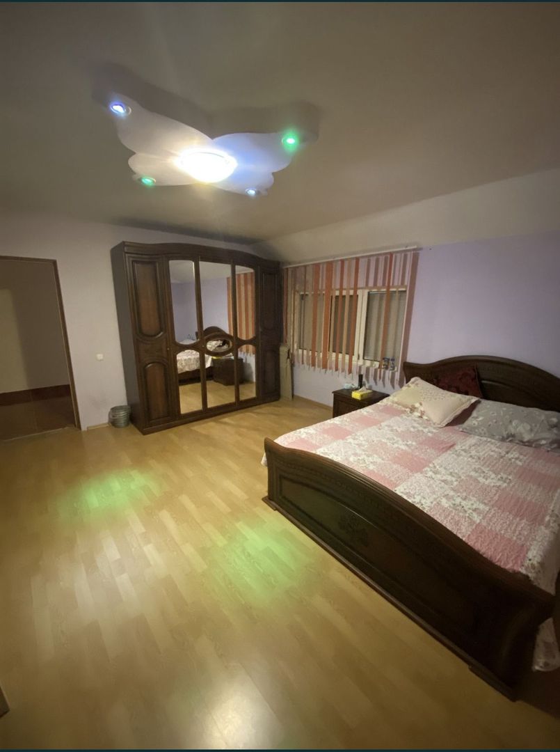 Casa de vanzare in zona Closca(liceul german) - Poză 5