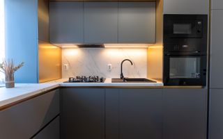 Apartament ultrafinisat | Etaj intermediar | Cartierul Terra-Floresti - Poză 17