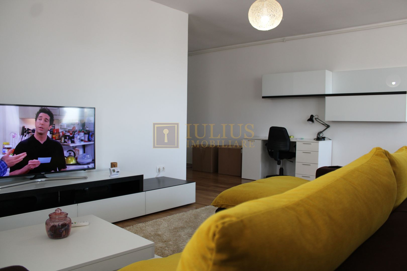 Spatios, parcare inclusa si Ctr. A.F.P. - Poză 2