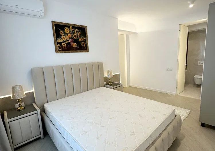 Apartament de 3 Camere în Cortina North I Mobilat Complet I Piscina - Poză 7