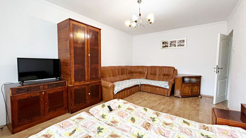 Apartament cu 3 camere la casa de inchiriat zona Decebal, Oradea - Poză 2