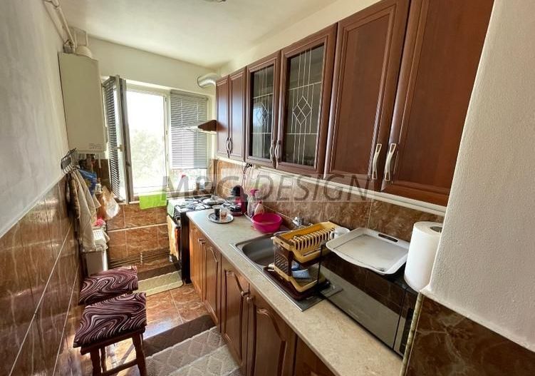 Apartament cu 3 camere Girocului cu centrala - Poză 4