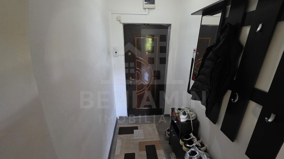 2 camere - etaj 2 - 55mp - centrala termica - investitie - Craiovita - Poză 8