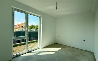 Apartament 3 camere | 70 mp curte | Construcție nouă | Dumbrăvița - Poză 11