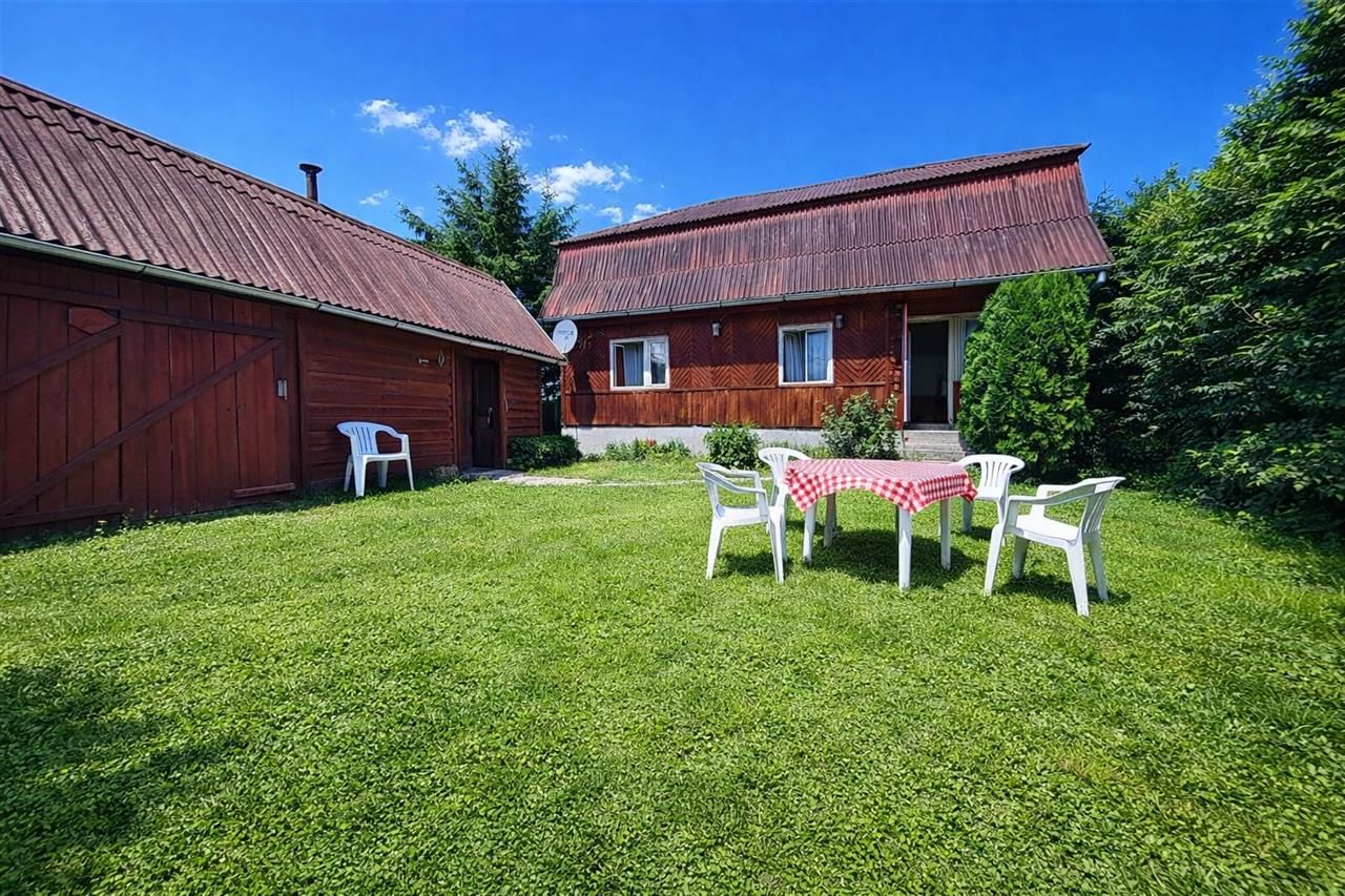 Casa de vacanta, intr- o ariere admirabila, Lunca Bradului - Poză 3
