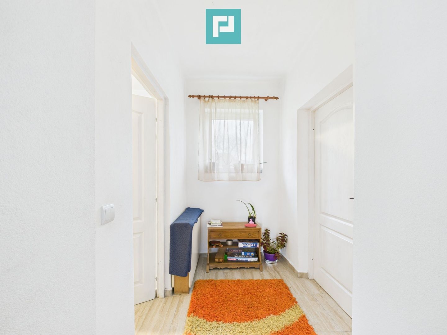 Casă renovată în localitatea Lazuri, Arad - Poză 7