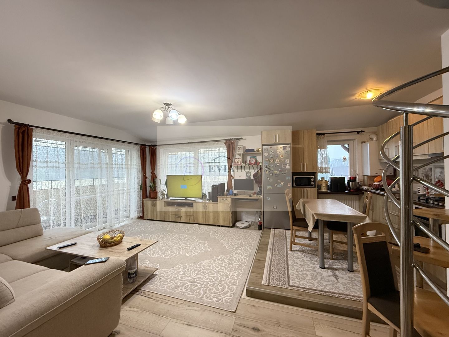 Apartament cu 3camere/Zona Valea Garbaului - Poză 1