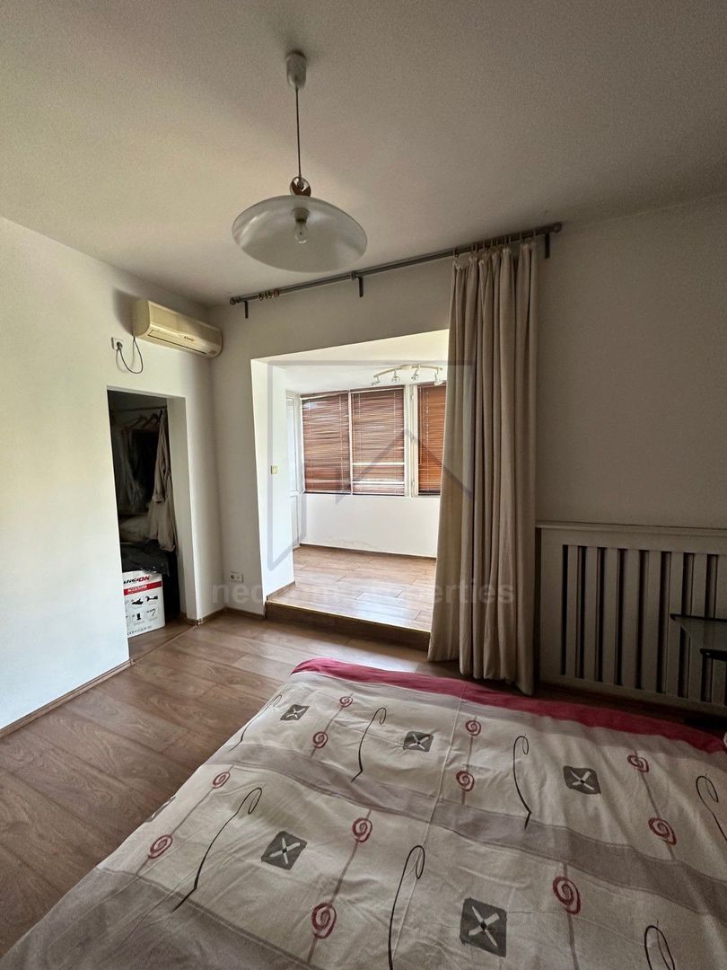 Vanzare apartament 2 camere - Piata Sfintii Voievozi - Poză 8