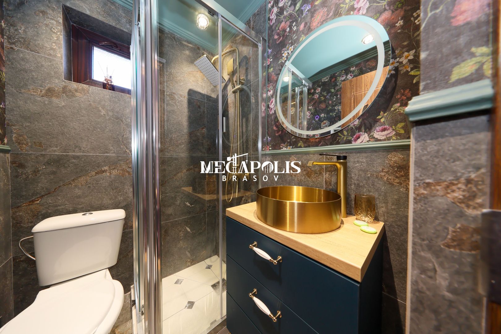 Pensiune/Vilă de vânzare în Bran | 8 camere | 180 mp - Poză 42