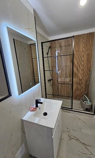 Inchiriez garsoniera nemobilata, Unirii, Goga, langa Camera de Comert, Inalta Cu - Poză 5