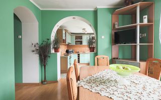 Casă spațioasă cu 4 dormitoare în Nădlac – gata de mutare! - Poză 1