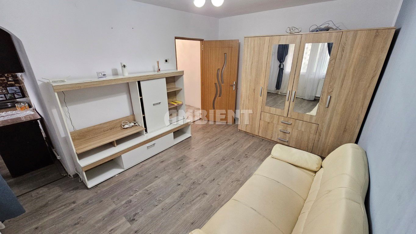 Garsoniera etaj 3, mobilată și utilată, zona Metalurgiei; - Poză 1