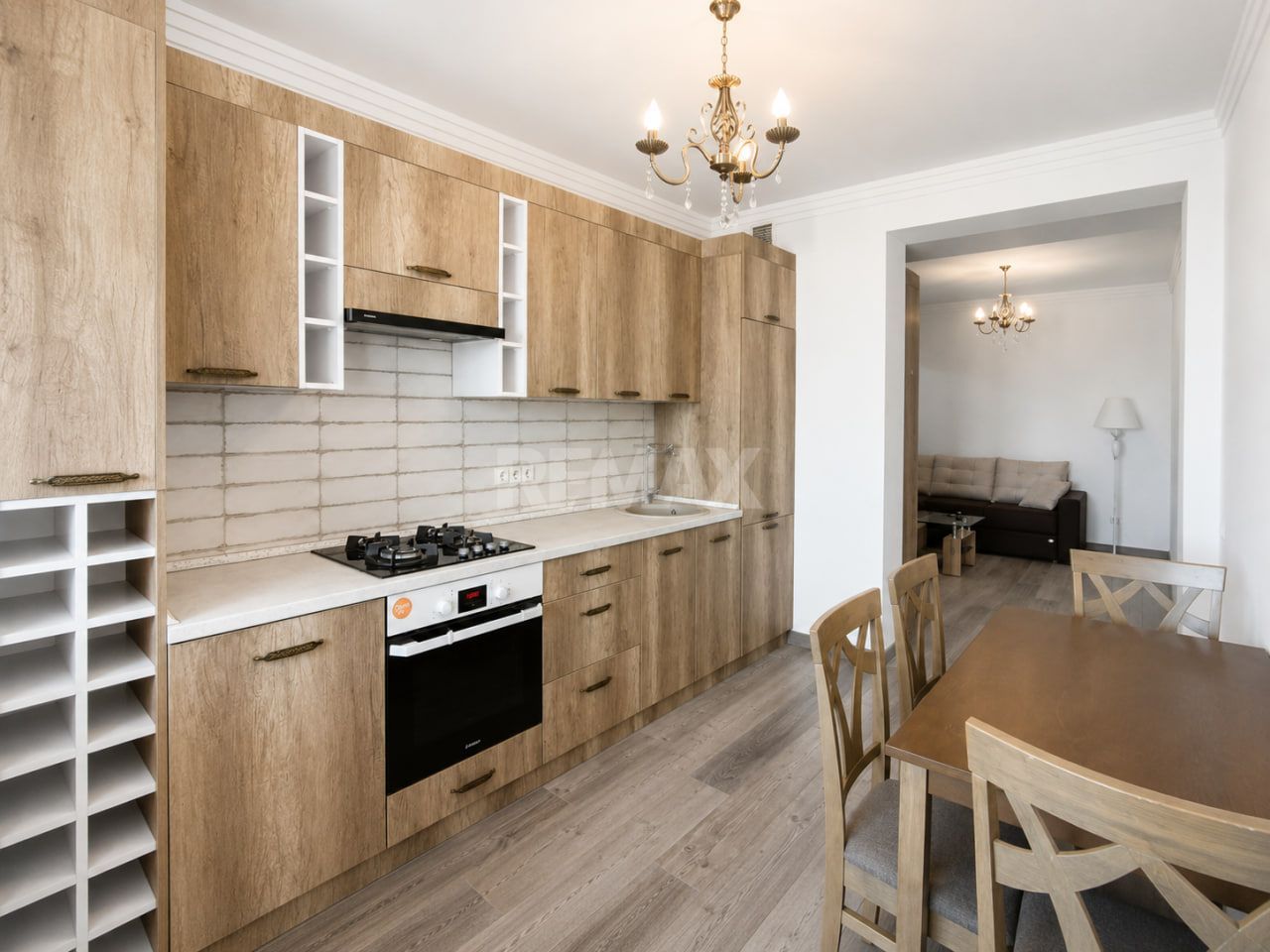 Buiucani | Alba Iulia| 2 + Living | 75 m² | Bloc Nou | Vedere Panoramică - Poză 10