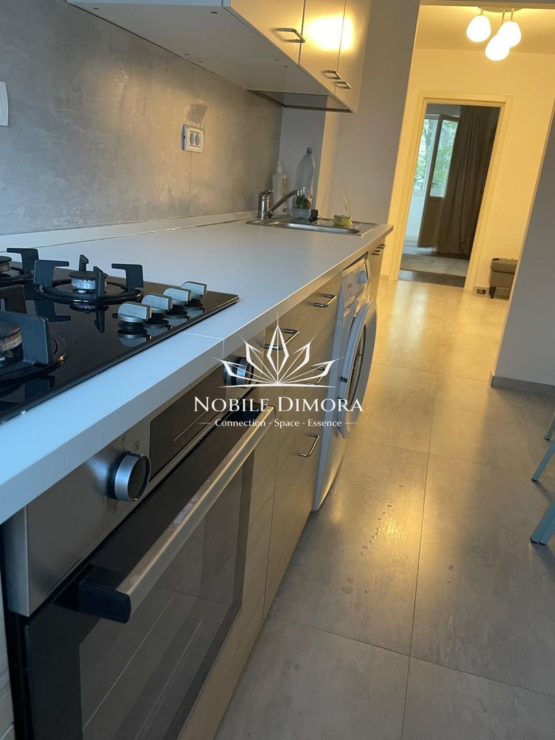 Apartament de vanzare cu 2 camere, renovat complet, cu boxa prorie - Complex - Poză 5