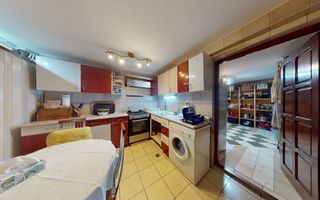 Casa individuala - 7 camere, 278 mp utili - Strand - Poză 15
