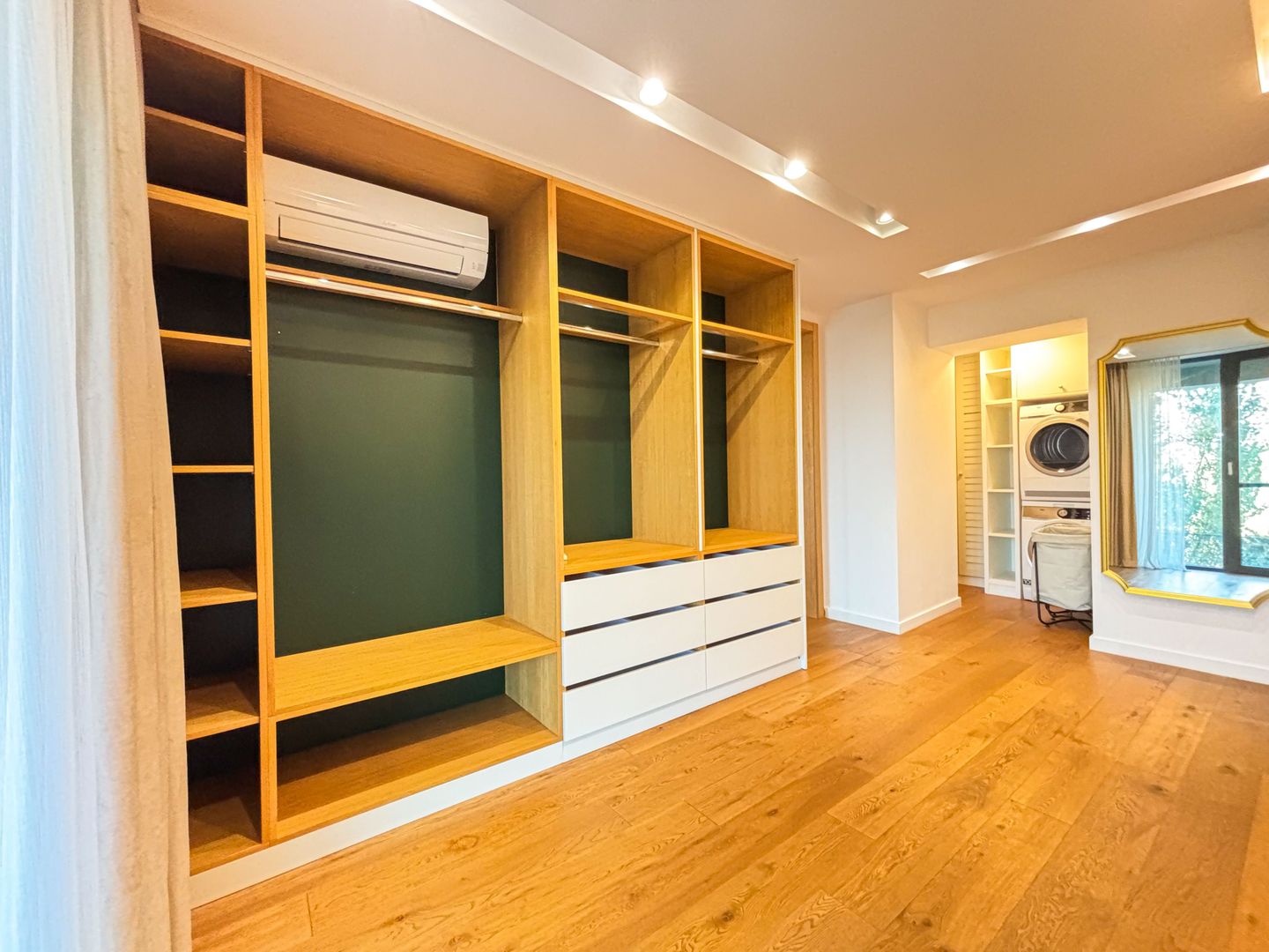 The Wooden Loft in Cloud 9 – The Essence of Refined Living - Poză 55