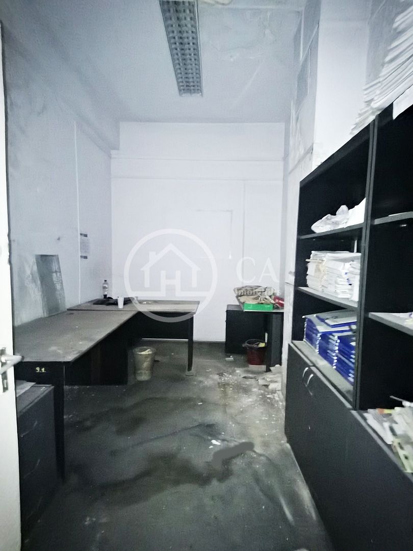 Spatiu comercial cu 15 camere de inchiriat in zona Decebal Oradea - Poză 11