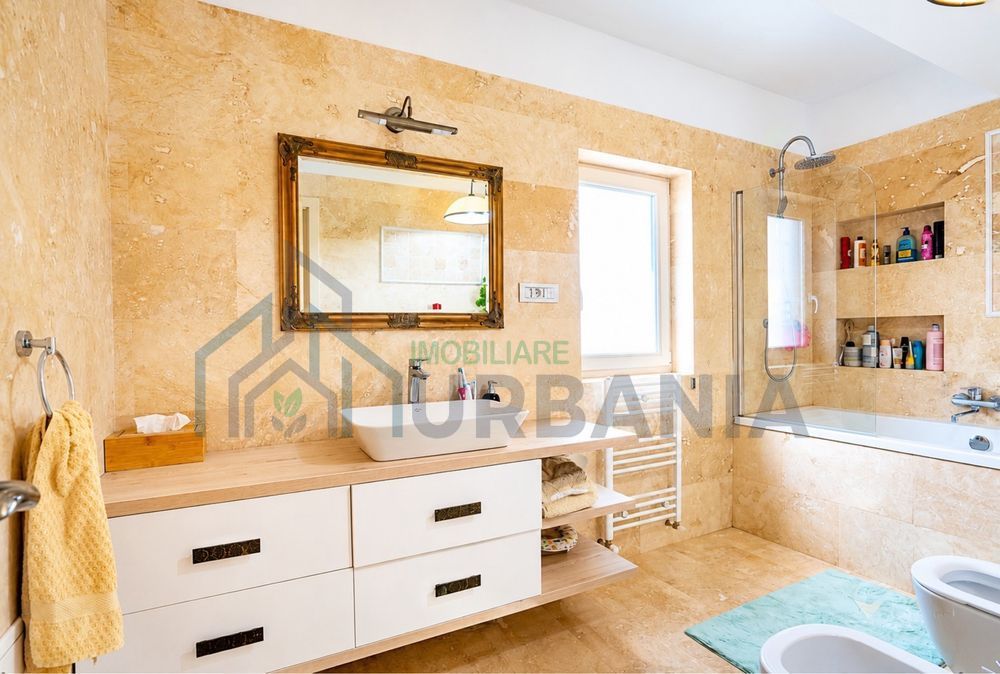 Casa tip duplex de vanzare pe strada Podisului, zona Platoul Insorit, Iasi - Poză 6