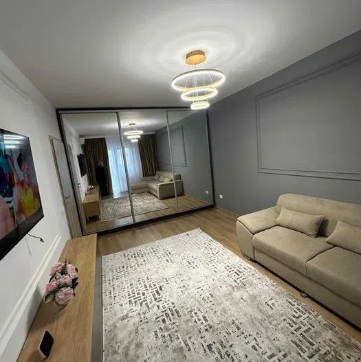 Apartament 2 camere | Complex Nou Berceni | Parcare inclusa - Poză 1