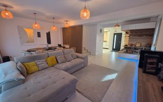 Vilă tip duplex cu mansardă, piscină și design modern – Tunari - Poză 4