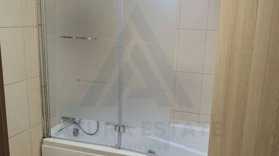 Aapartament renovat 4 camere etaj 2 suprafata 84.66 mp in Piata Cluj - Poză 15