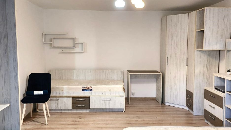 Vanzare Garsoniera Mall Vitan, Bloc Mixt Etaj 3 din 4, 41 mp, Ideală Investiție - Poză 3