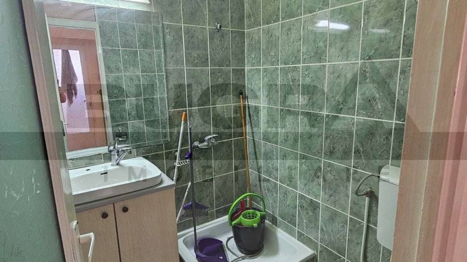 Apartament de 3 camere, 70mp, decomandat, zona strazii Intre Lacuri - Poză 7
