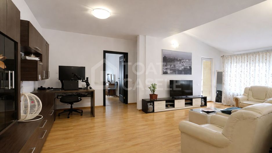 Apartament cu două camere, etajul 3, zona Calea Turzii - Poză 2