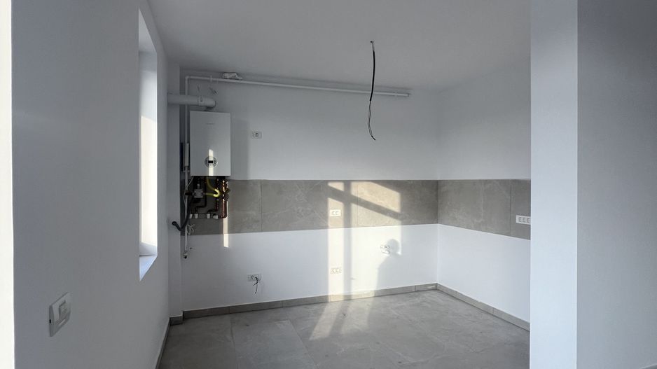 Apartament 2 cam bloc nou zona Selgros - Poză 19