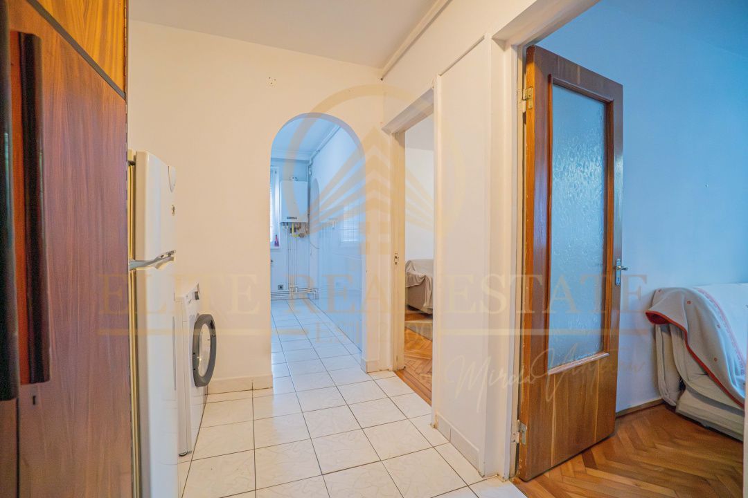 Far - Vânzare apartament cu 3 camere confort 1, situat la etajul 1. - Poză 11