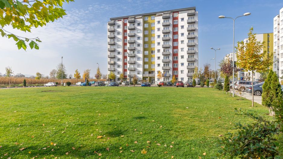 Oferim spre inchiriere apartament 2 camere etaj intermediar - Poză 13